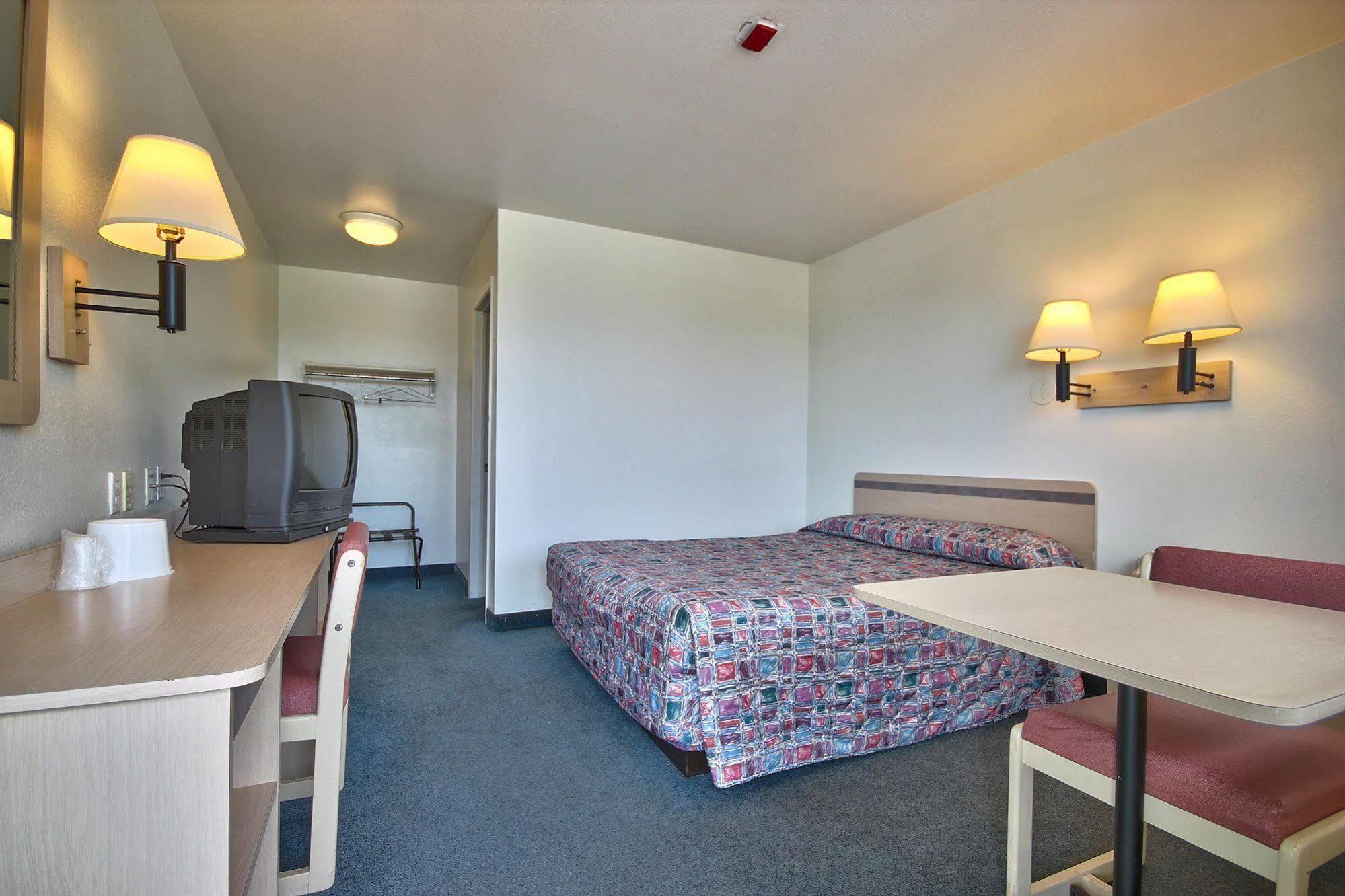 America'S Best Value Inn & Suites-Helena Dış mekan fotoğraf